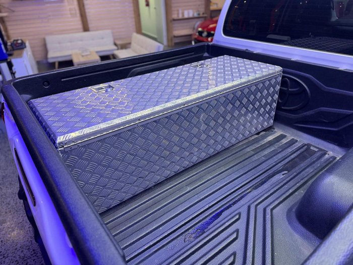 2022 Toyota Hilux SR