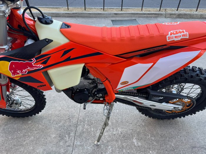 2025 Ktm 450 EXC-F CHAMPIONS EDITION ORANGE