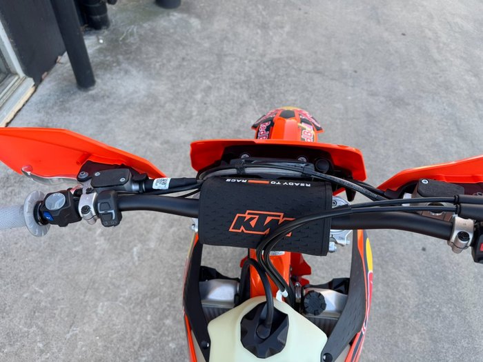 2025 Ktm 450 EXC-F CHAMPIONS EDITION ORANGE