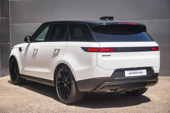 2024 Land Rover Range Rover Sport D250 SE