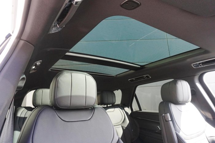 2024 Land Rover Range Rover Sport D250 SE