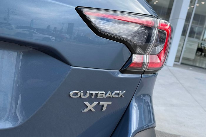 2023 Subaru Outback AWD Touring XT