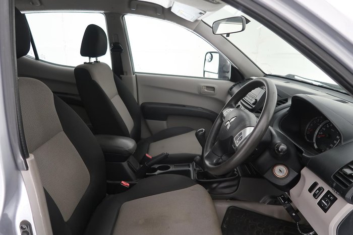 2014 Mitsubishi Triton GLX MN MY15 4X4 Dual Range Cool Silver