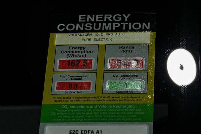 2025 Volkswagen ID.5 Pro