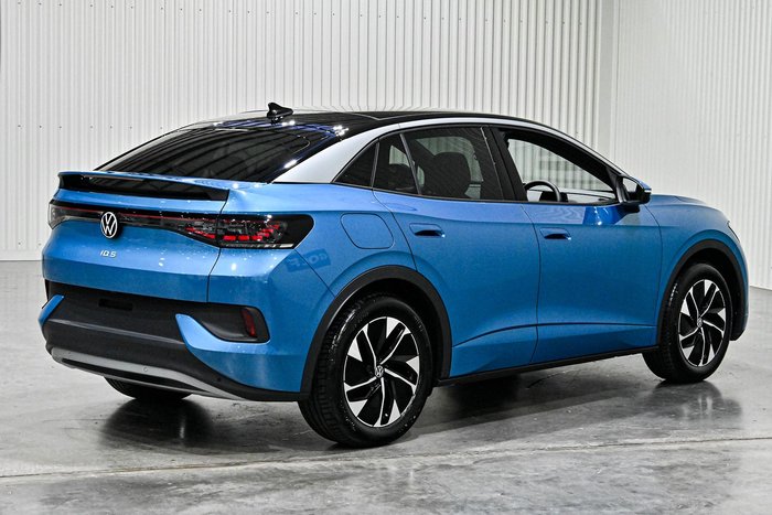 2025 Volkswagen ID.5 Pro