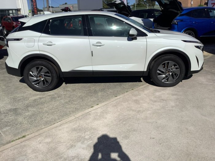 2025 Nissan Qashqai ST
