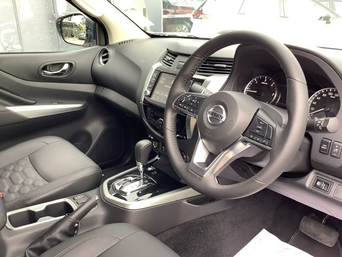 2025 Nissan Navara ST-X