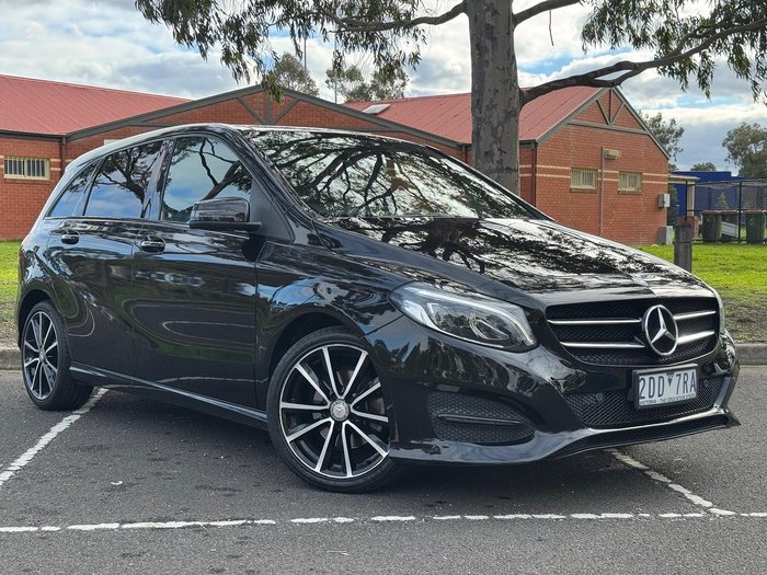 2015 Mercedes-Benz B-Class B200 W246 Cosmos Black