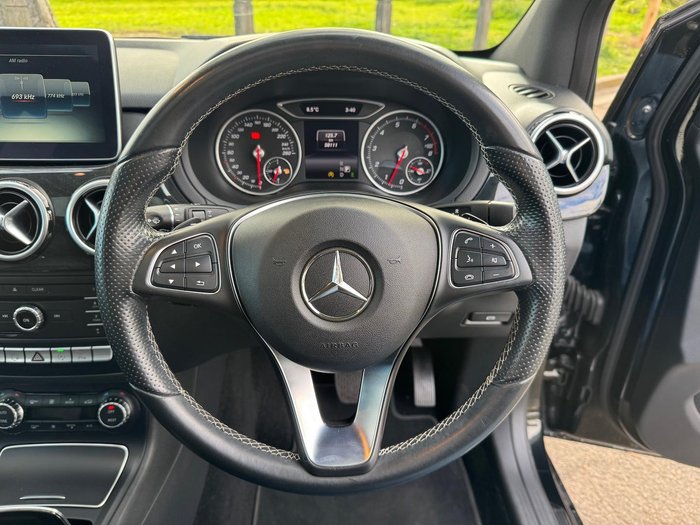 2015 Mercedes-Benz B-Class B200 W246 Cosmos Black