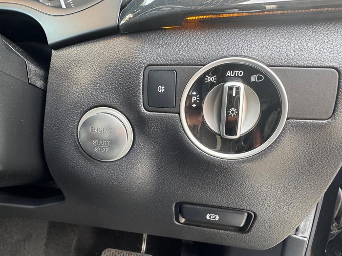 2015 Mercedes-Benz B-Class B200 W246 Cosmos Black