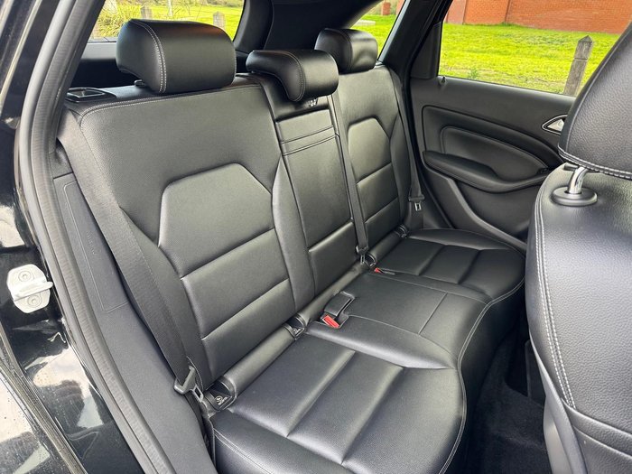 2015 Mercedes-Benz B-Class B200 W246 Cosmos Black