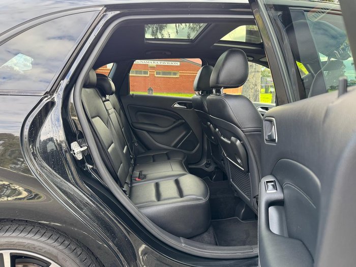 2015 Mercedes-Benz B-Class B200 W246 Cosmos Black