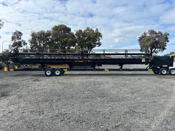 2019 MacDon D145