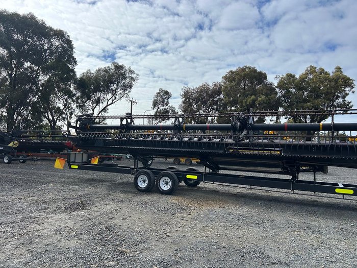 2019 MacDon D145