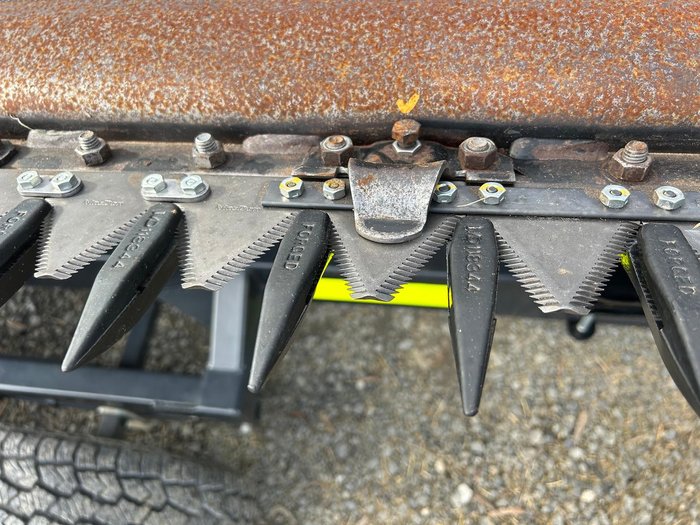 2019 MacDon D145