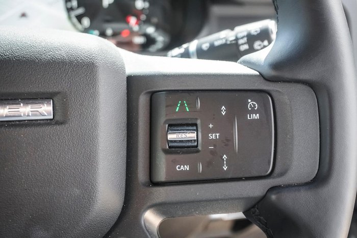 2024 Land Rover Defender 110 P400 X-Dynamic HSE