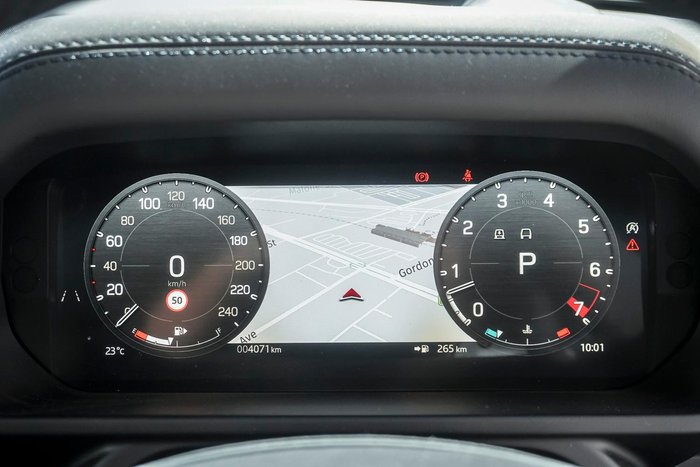 2024 Land Rover Defender 110 P400 X-Dynamic HSE