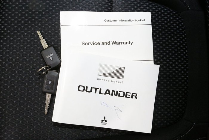 2016 Mitsubishi Outlander LS