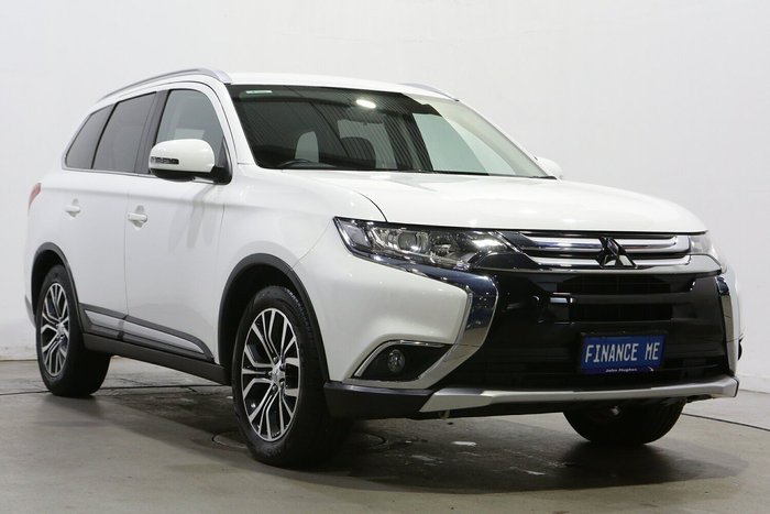 2016 Mitsubishi Outlander LS