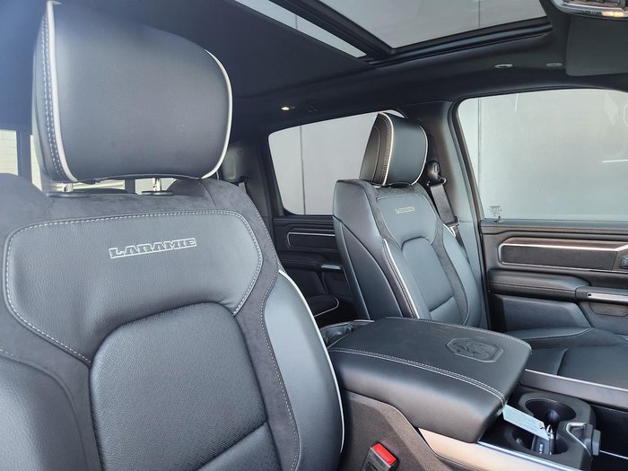 2025 RAM 1500 Laramie Sport Hurricane SO RamBox