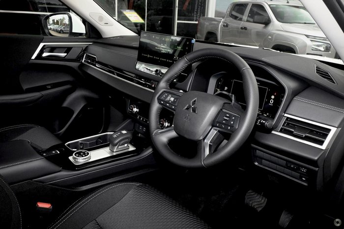 2025 Mitsubishi Outlander LS ZM MY25 AWD White