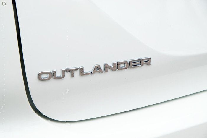 2025 Mitsubishi Outlander LS ZM MY25 AWD White