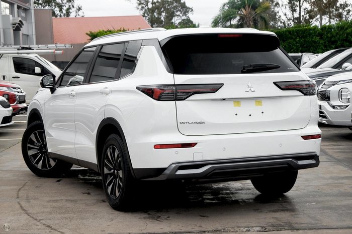 2025 Mitsubishi Outlander LS ZM MY25 AWD White
