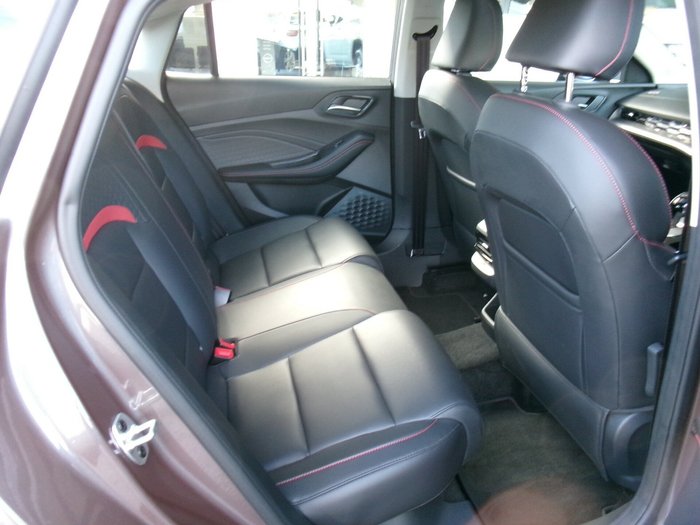 2024 MG MG5