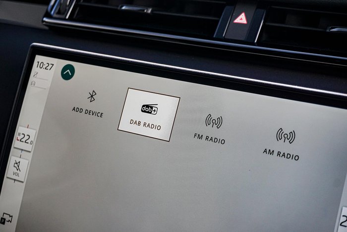 2024 Land Rover Range Rover Velar P250 Dynamic SE