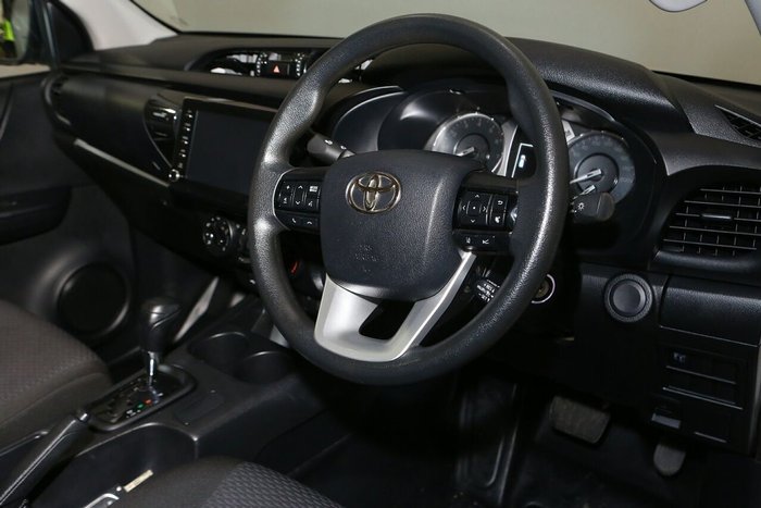 2023 Toyota Hilux Workmate