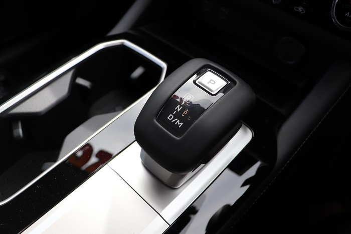 2025 Mitsubishi Outlander LS