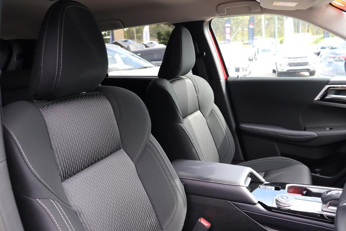 2025 Mitsubishi Outlander LS