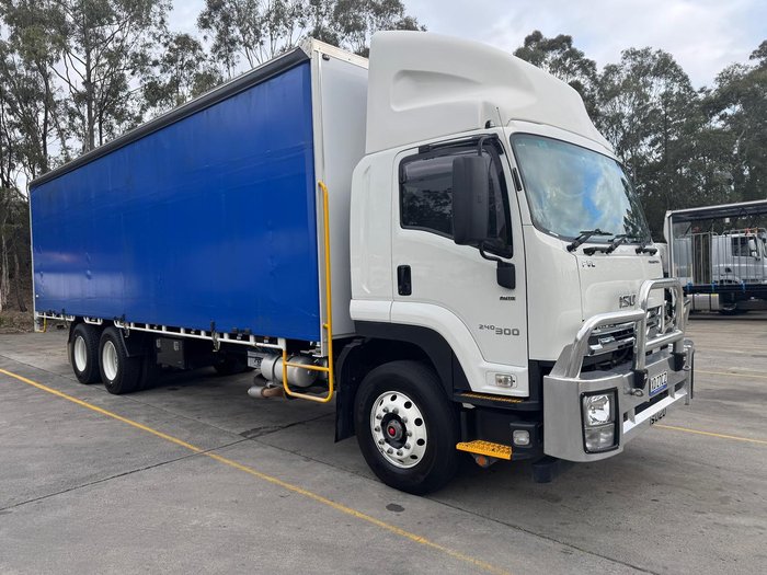 2021 Isuzu Fvl Freightpack 240/300 Auto FVL 240/300 FREIGHT PACK WHITE