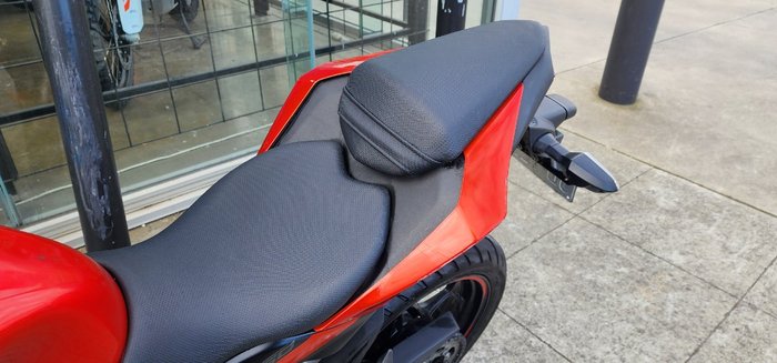 2015 Kawasaki Z250 SL RED