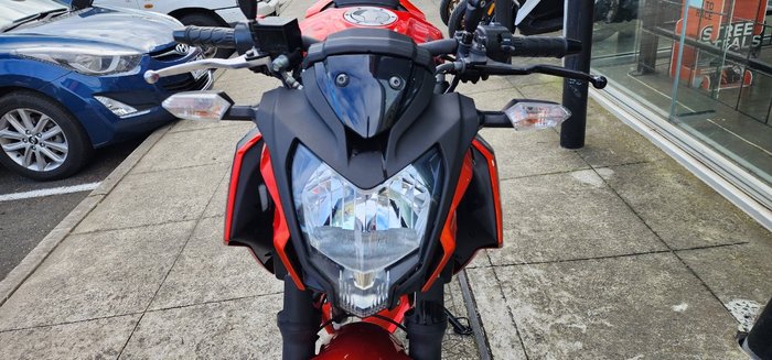 2015 Kawasaki Z250 SL RED