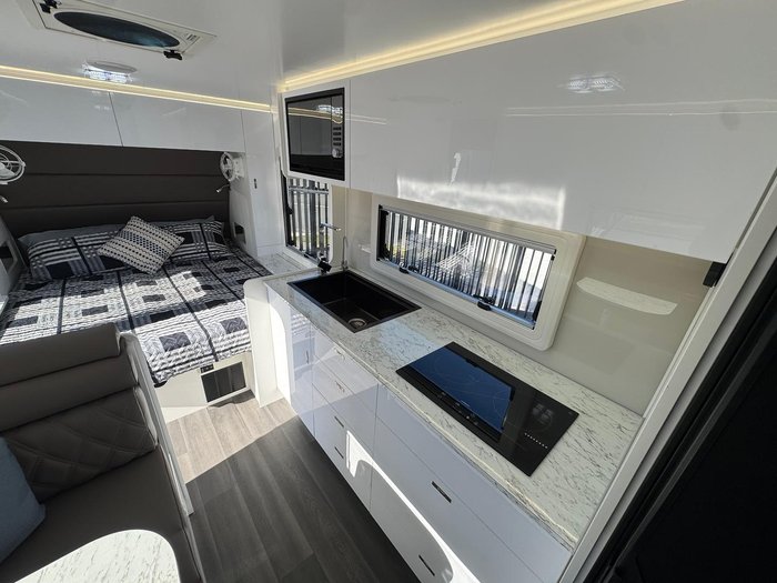 2024 LPT Caravans 17Ft Off Road Hybrid