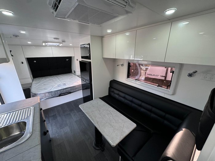 2025 Lakestar Caravans Grandiose 21Ft Double Bunk