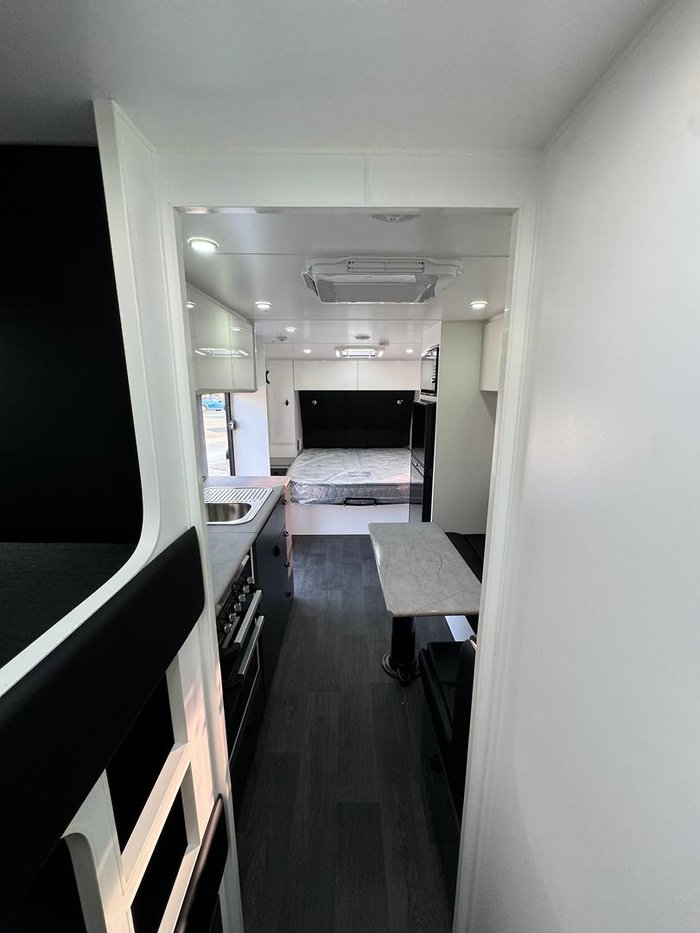 2025 Lakestar Caravans Grandiose 21Ft Double Bunk