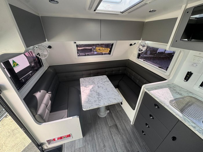 2025 Lakestar Caravans Achilles 22.6 Ft