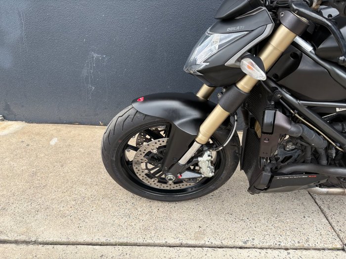 2013 DUCATI STREETFIGHTER 848 BLACK