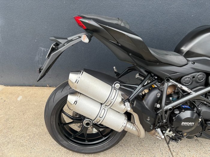 2013 DUCATI STREETFIGHTER 848 BLACK
