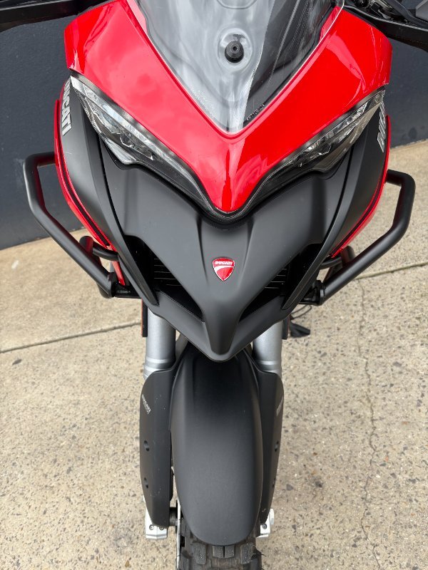 2022 DUCATI MULTISTRADA V2 RED