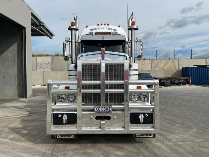 2018 Kenworth T909