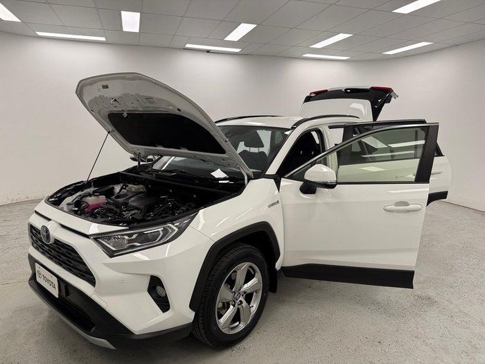 2020 Toyota RAV4 GXL AXAH52R Glacier White