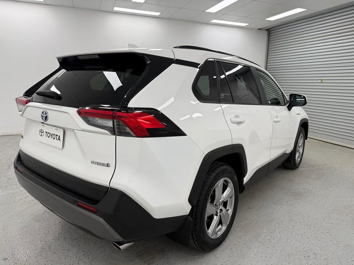 2020 Toyota RAV4 GXL AXAH52R Glacier White