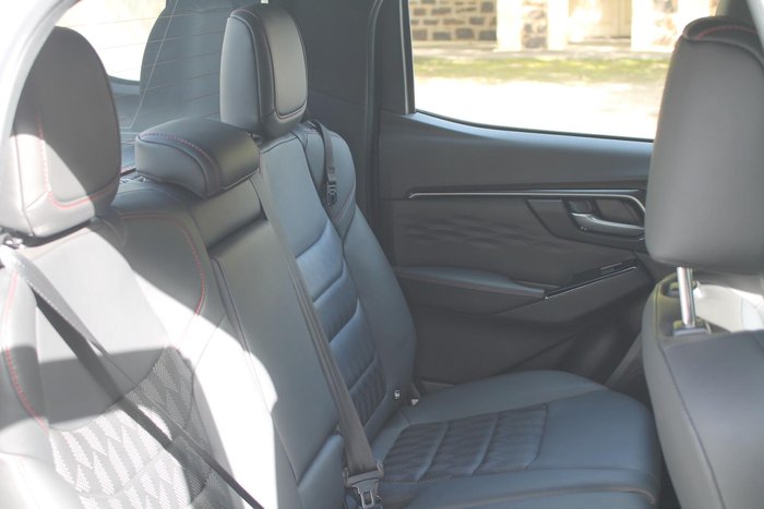 2024 Isuzu D-MAX X-TERRAIN