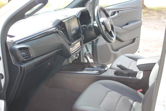 2024 Isuzu D-MAX X-TERRAIN