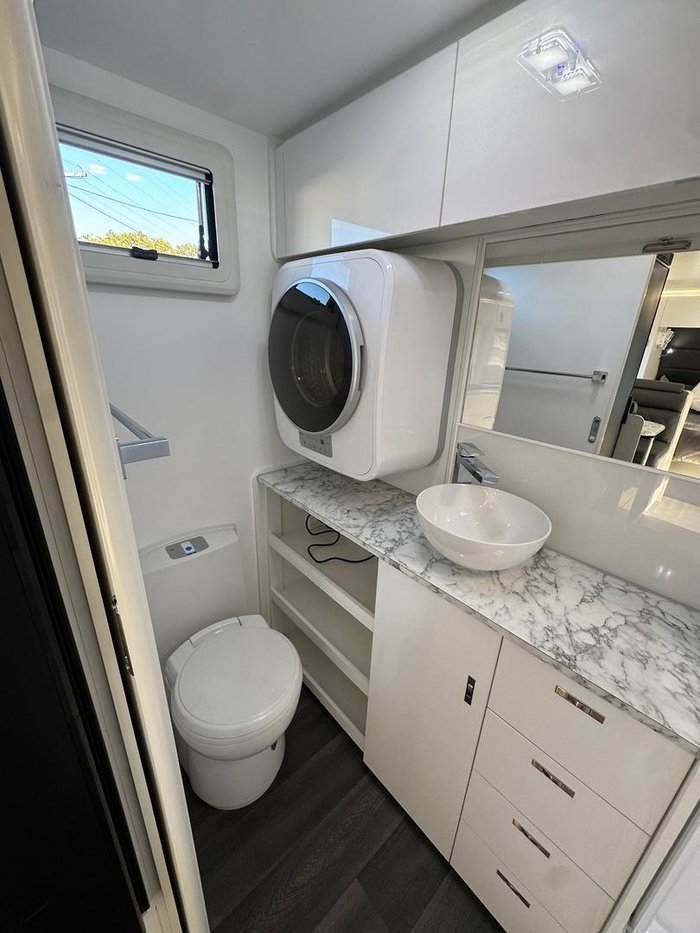 2025 LPT Caravans 17Ft Off Road Hybrid