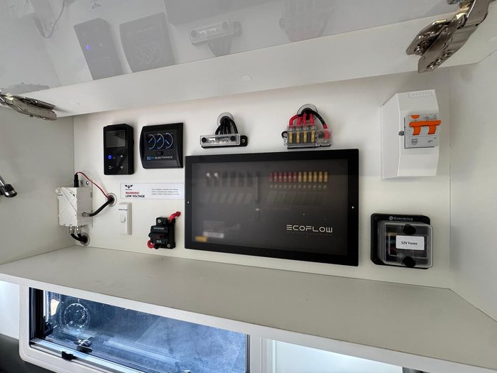 2025 LPT Caravans 17Ft Off Road Hybrid