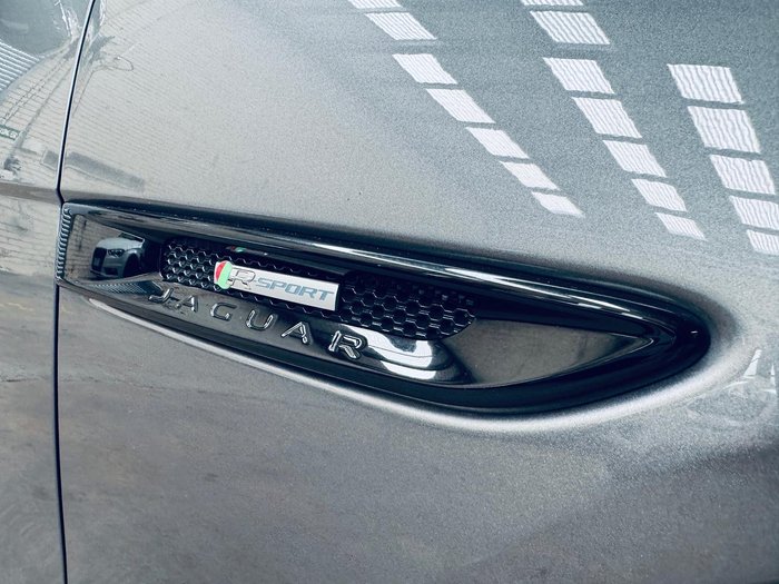 2016 Jaguar XE 25t R-Sport X760 MY17 Grey